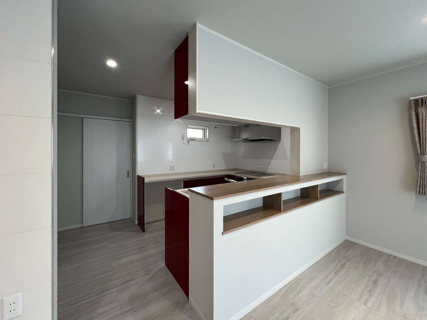 家族玄関×回遊動線で、暮らしが整う家の画像